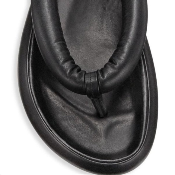 New! Isabel Marant. Orene Puffy Lambskin Thong Sandals - Picture 4 of 4